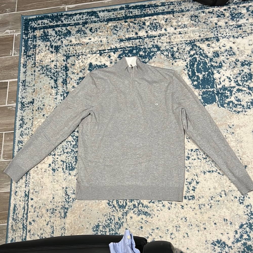 NWOT Calvin Klein Steel Gray 1/4 Zip Mock Neck Sweater Men’s Size Lrg.Never worn